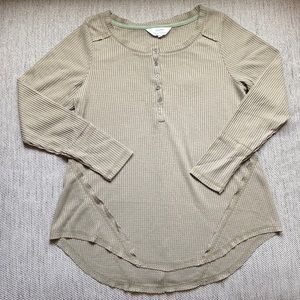 NWOT amaryllis Almost_readyblog XS long sleeve